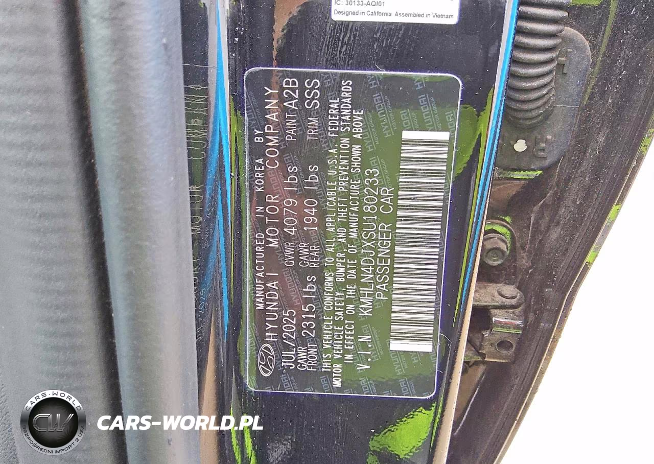 2025 Hyundai Elantra Limited VIN:KMHLN4DJXSU180233 - 12