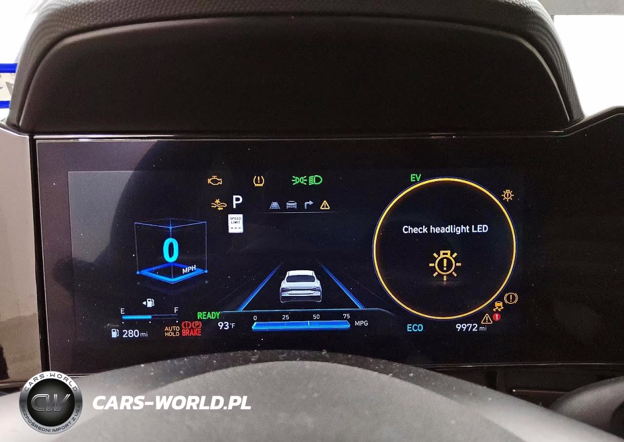 2025 Hyundai Elantra Limited VIN:KMHLN4DJXSU180233 - 9