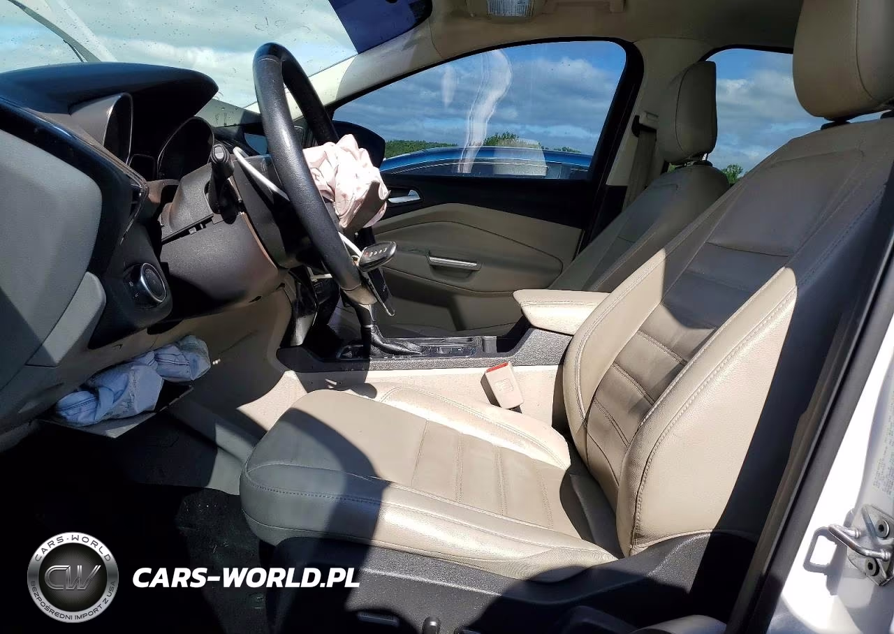 2018 Ford Escape Titanium VIN:1FMCU0J9XJUC67036 - 7