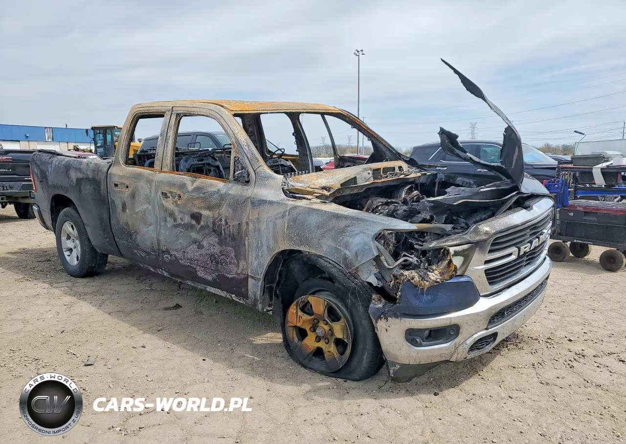 2020 Ram 1500 Big Horn VIN:1C6SRFBT4LN136820 - 4