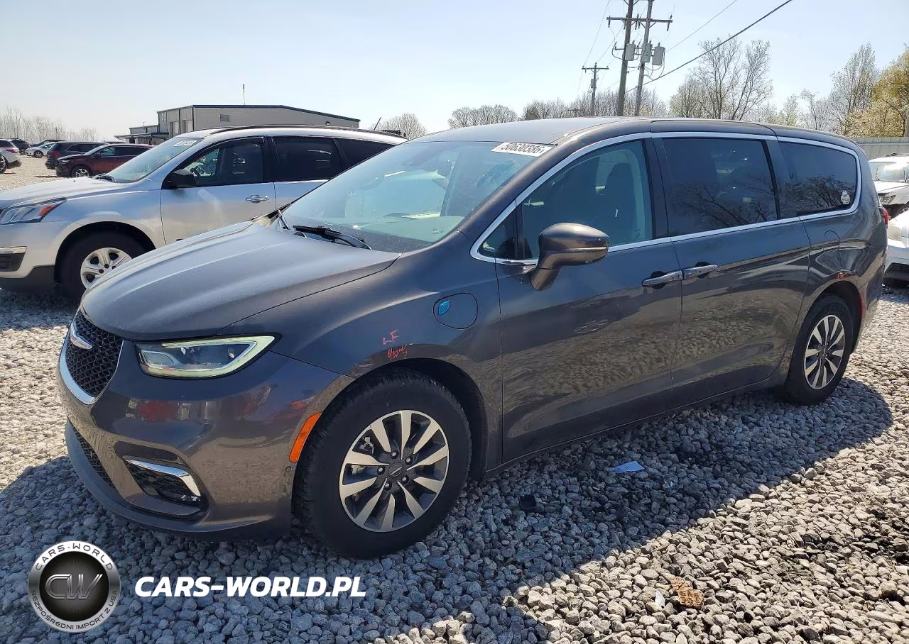 2022 Chrysler Pacifica Hybrid Touring L