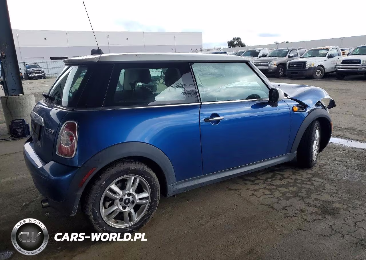 2012 Mini Cooper VIN:WMWSU3C57CT255105 - 3