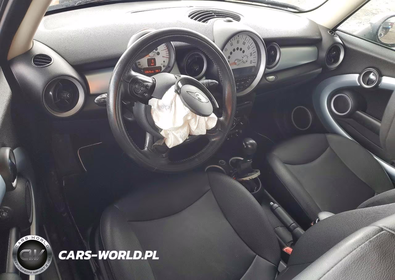 2012 Mini Cooper VIN:WMWSU3C57CT255105 - 8