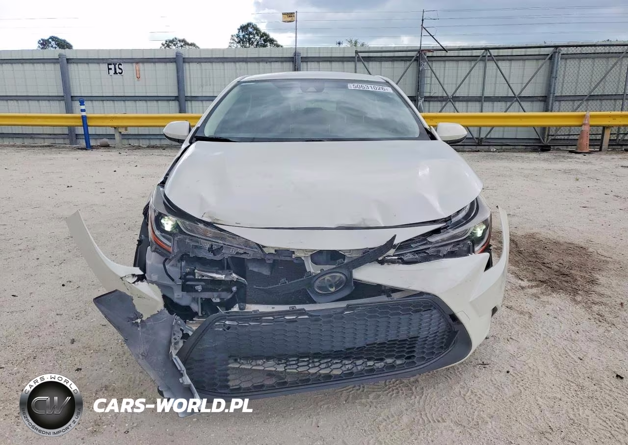 2020 Toyota Corolla Le VIN:JTDVPRAE5LJ096898 - 5