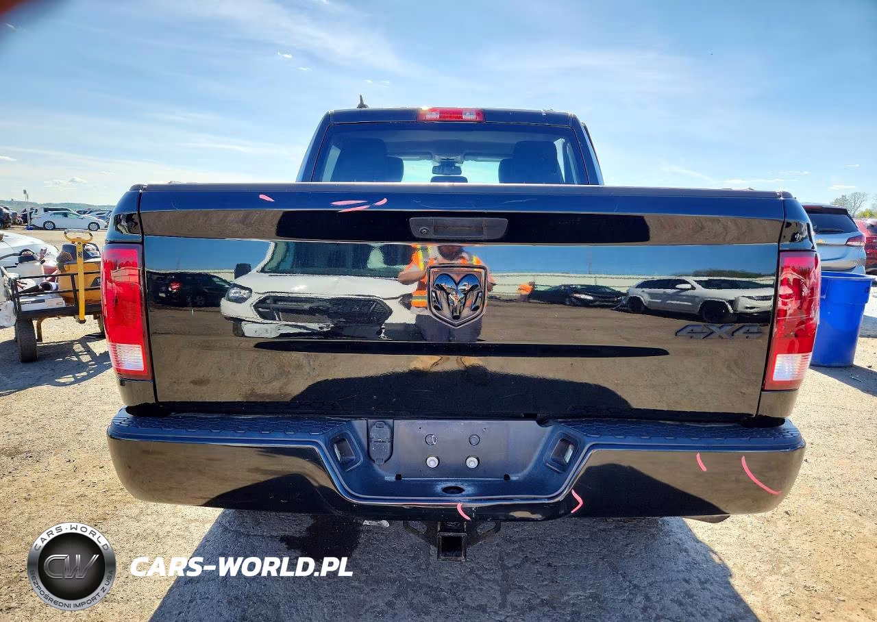 2019 Ram 1500 Classic Tradesman VIN:1C6RR7KGXKS675059 - 6