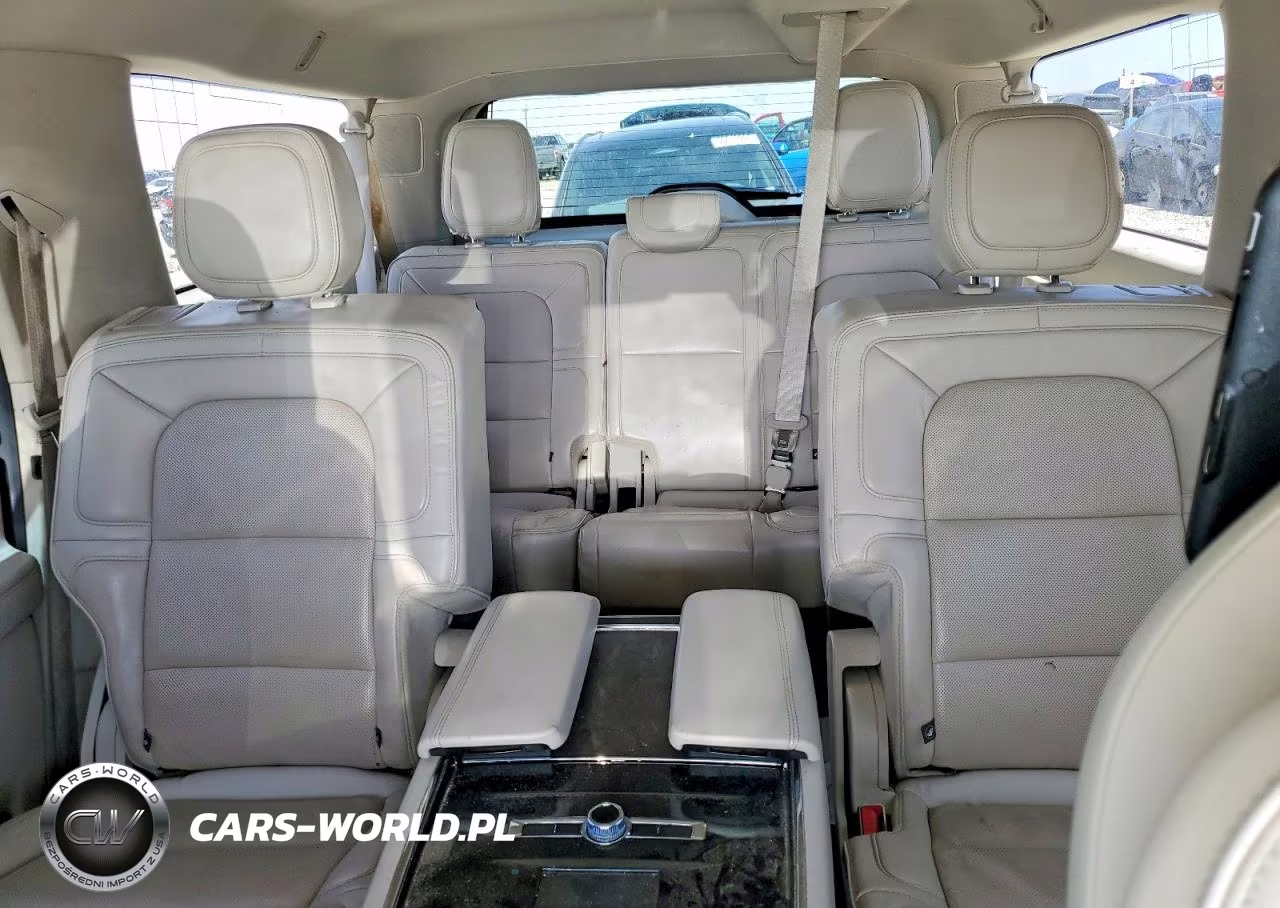 2019 Lincoln Navigator L Reserve VIN:5LMJJ3LT1KEL05045 - 10