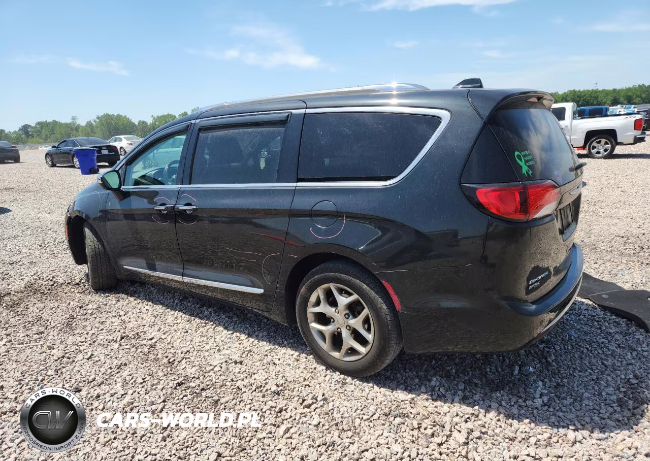 2018 Chrysler Pacifica Limited VIN:2C4RC1GG8JR233168 - 2
