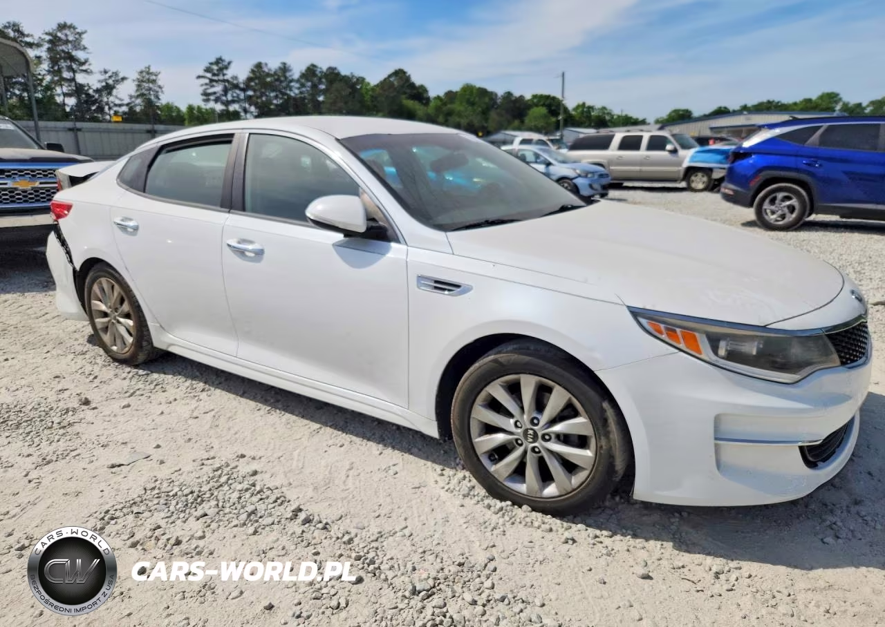 2018 Kia Optima Lx VIN:5XXGT4L33JG254272 - 4