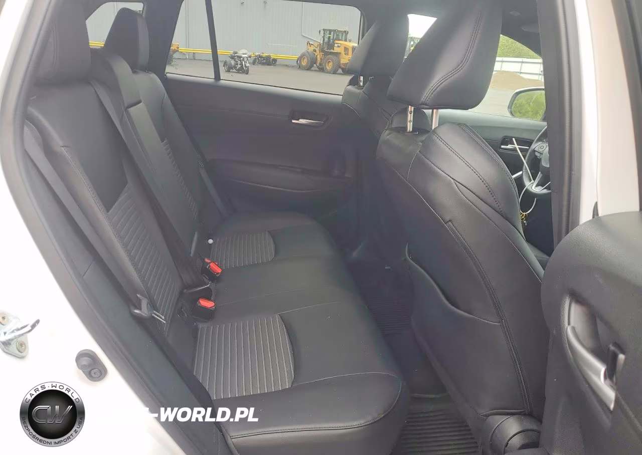 2023 Toyota Corolla Cross Hybrid Xse VIN:7MUFBABG6PV005088 - 10