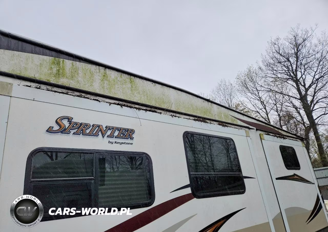 2015 Keystone Sprinter Camper VIN:4YDF32423F1531217 - 9