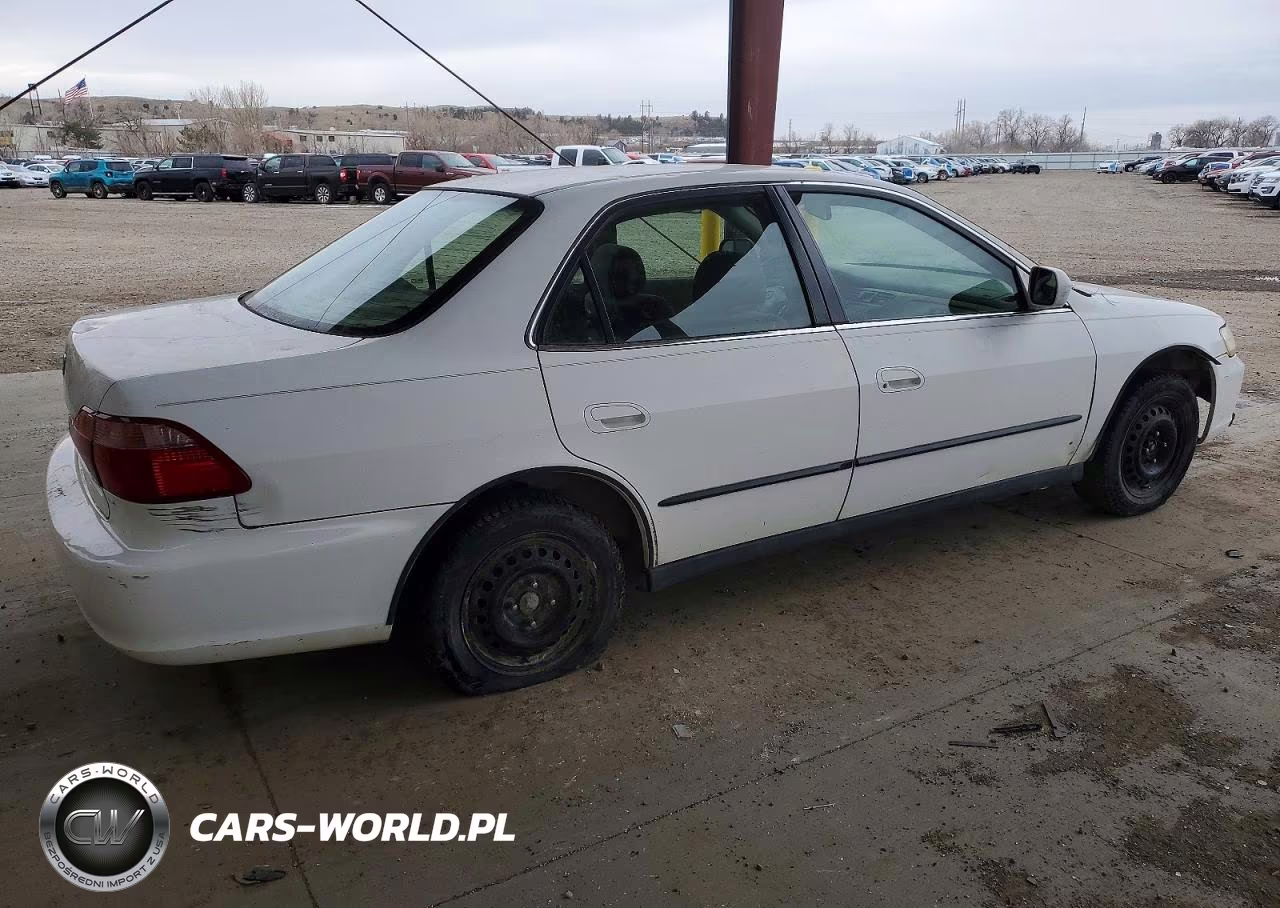 1999 Honda Accord Lx VIN:JHMCG5543XC011082 - 3