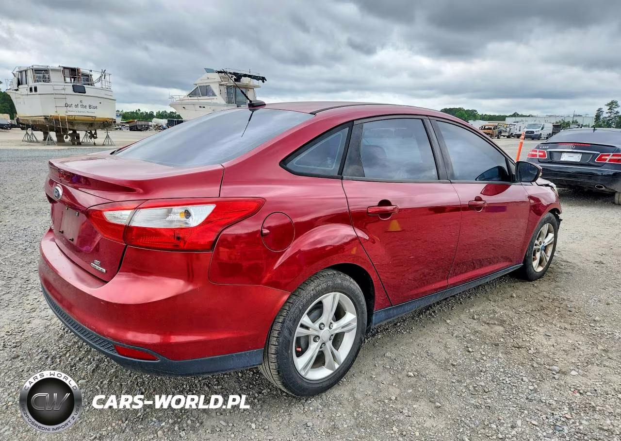 2013 Ford Focus Se VIN:1FADP3F25DL174468 - 3