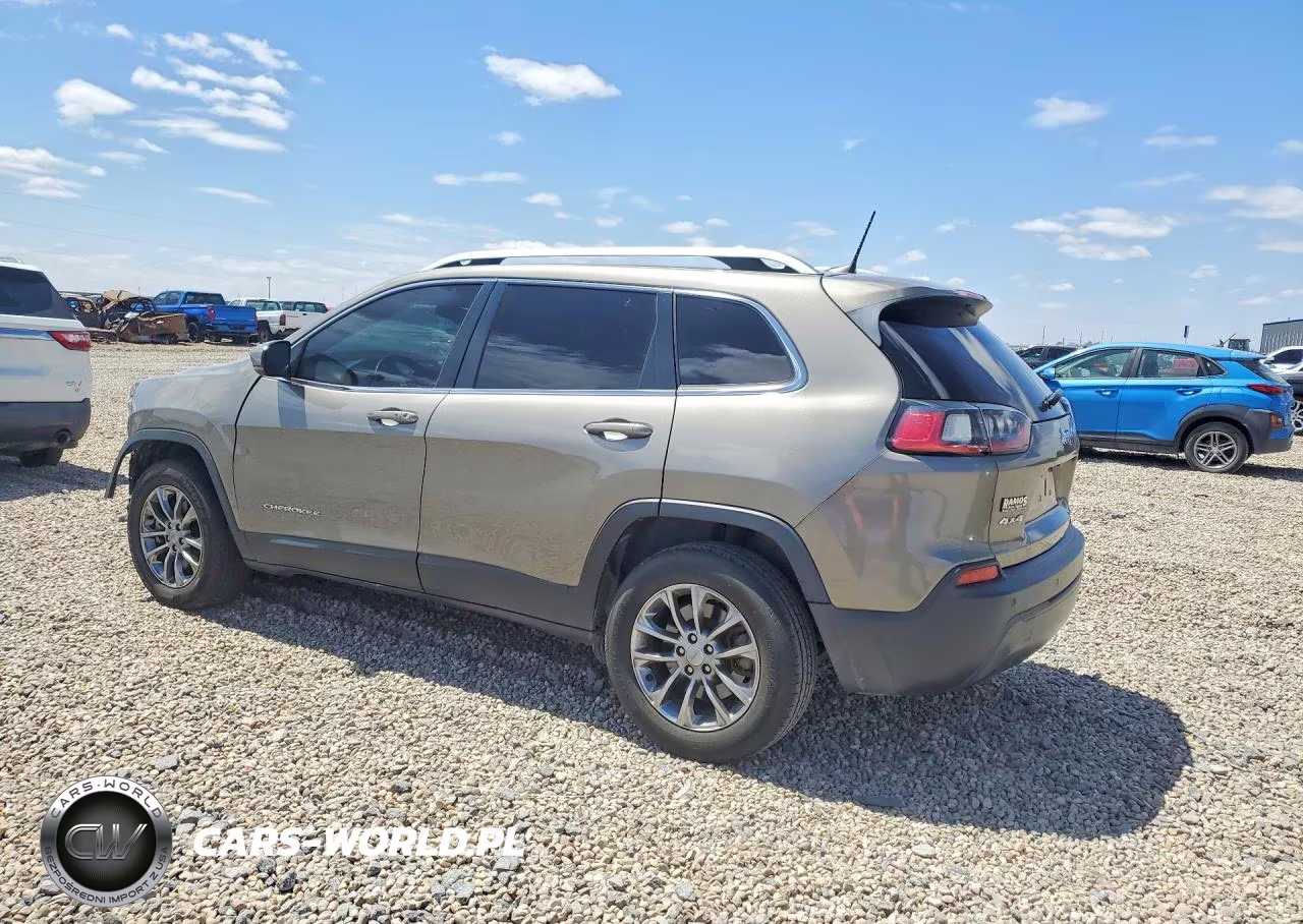 2020 Jeep Cherokee Latitude Plus VIN:1C4PJMLBXLD650872 - 2