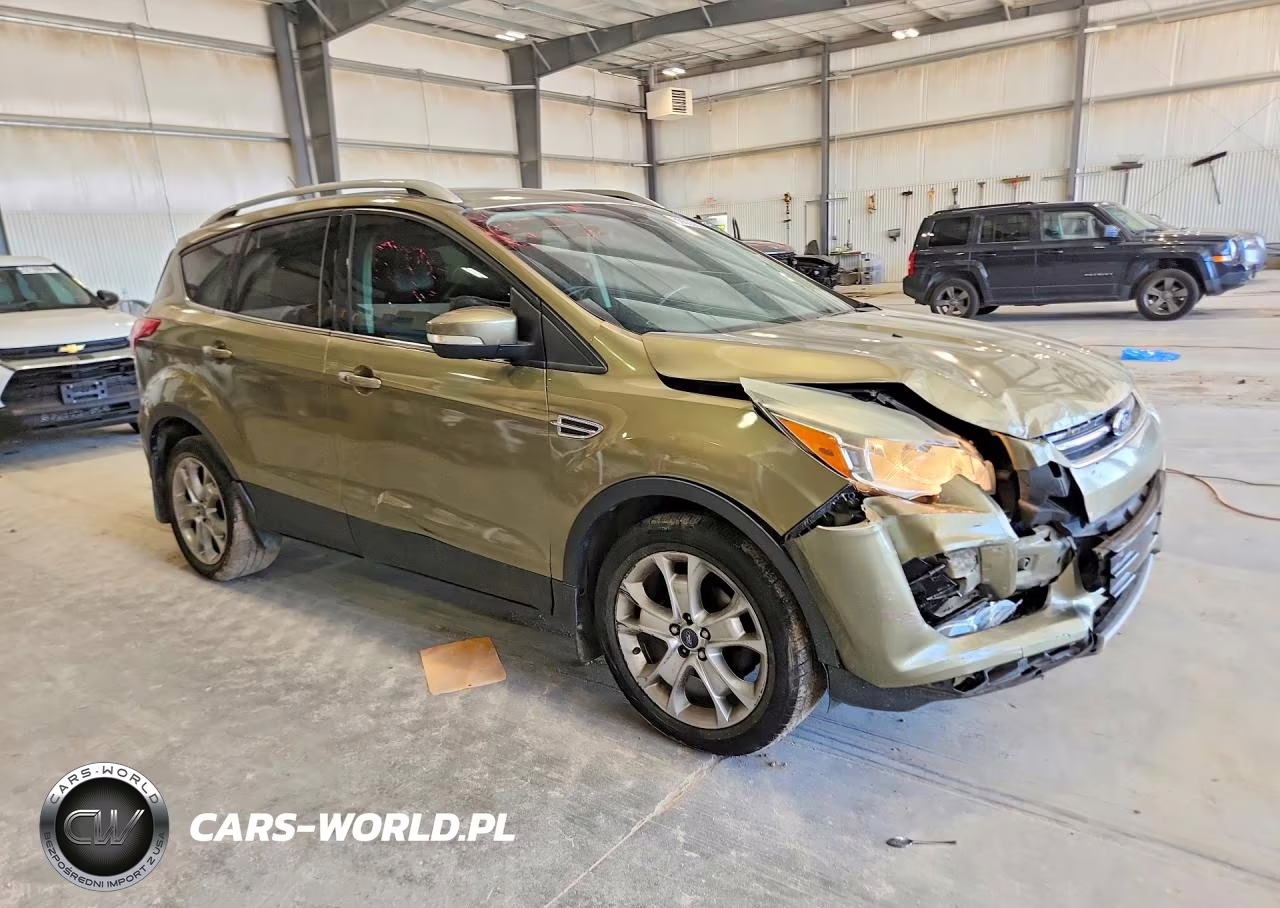 2014 Ford Escape Titanium VIN:1FMCU0JX1EUA82443 - 4