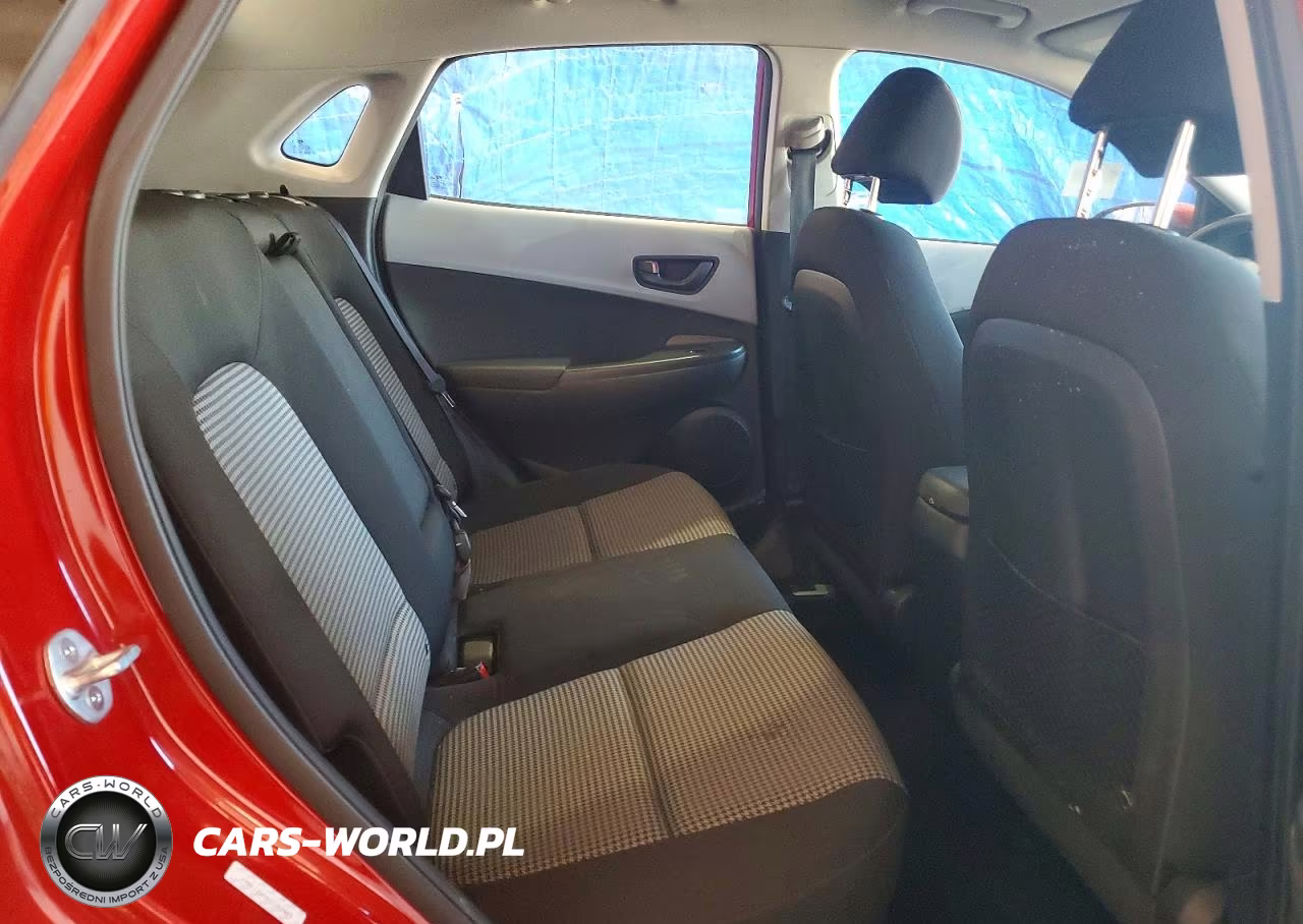 2019 Hyundai Kona Se VIN:KM8K12AA4KU342809 - 10