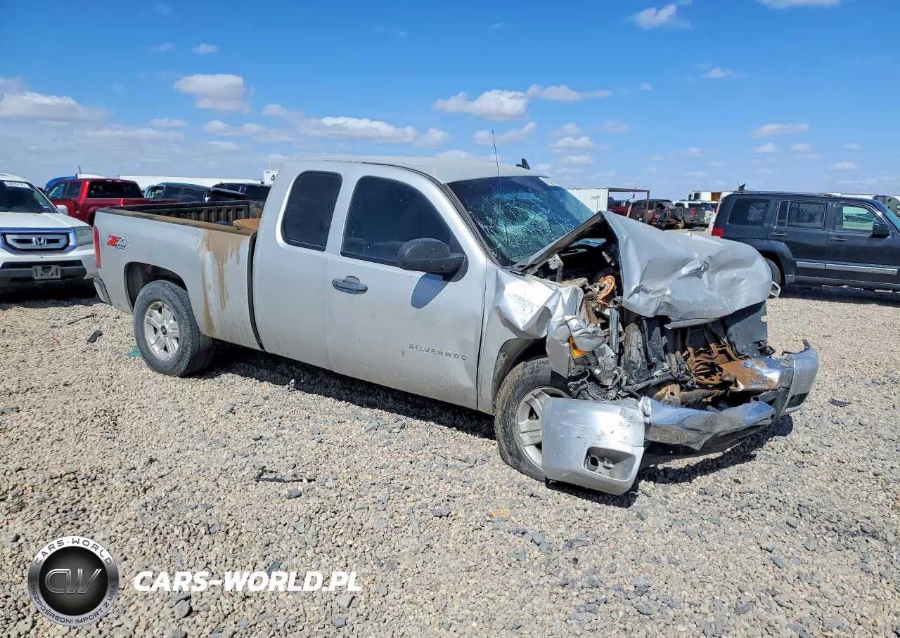 2011 Chevrolet Silverado K1500 Lt VIN:1GCRKSE38BZ278479 - 4