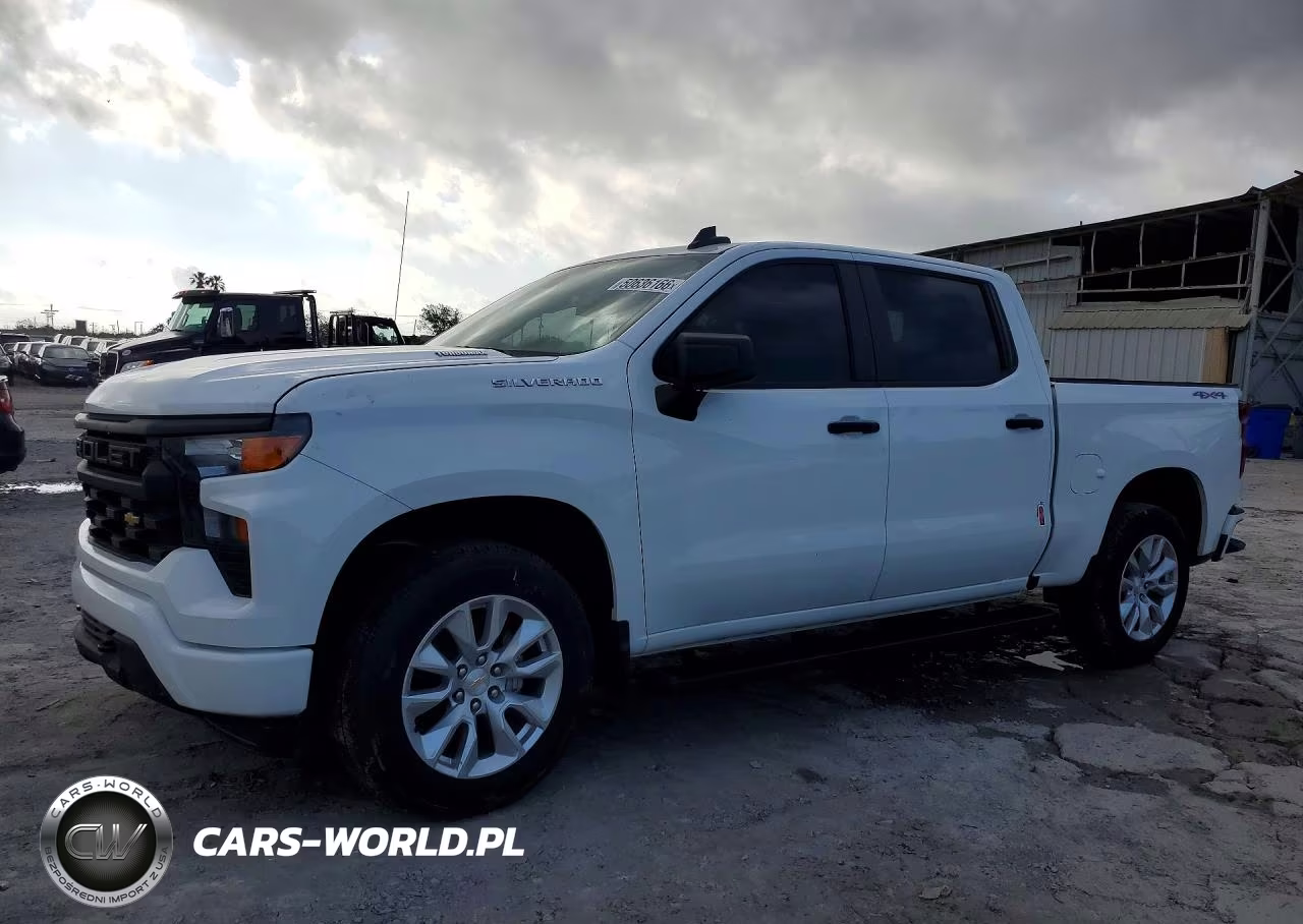 2025 Chevrolet Silverado K1500 Custom – zdjęcie 1 z 13