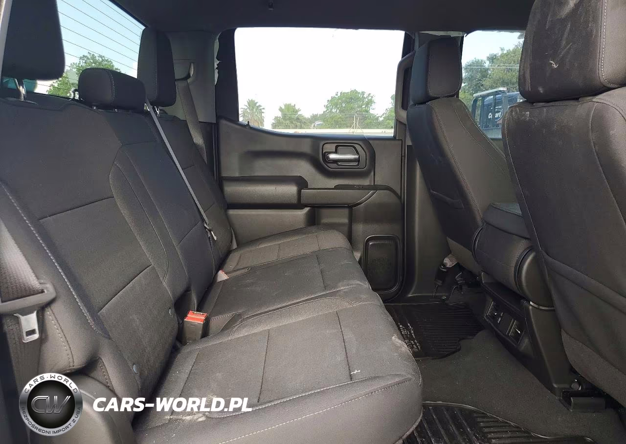 2025 Chevrolet Silverado K1500 Custom VIN:1GCPKBEK7SZ299967 - 10