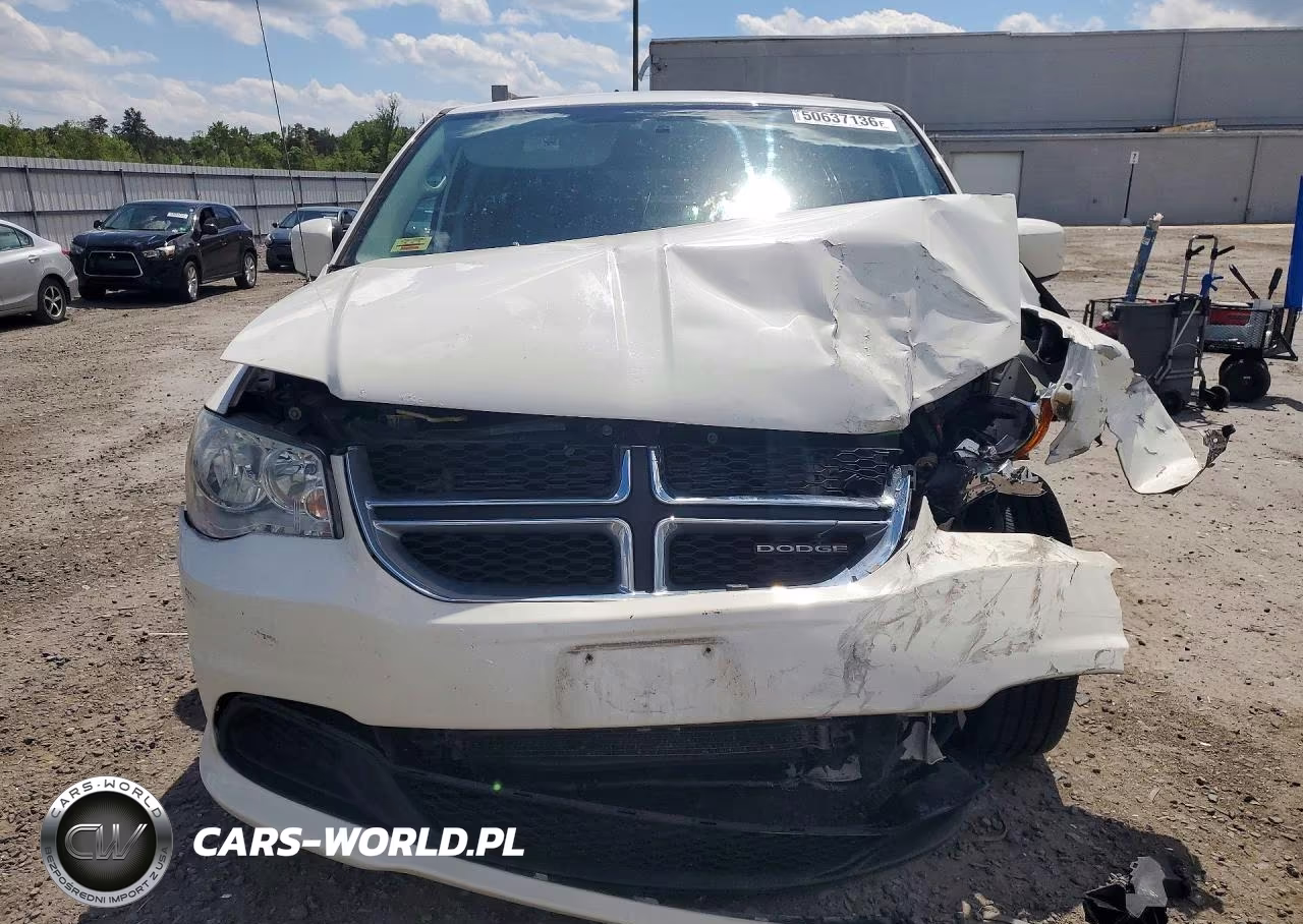 2012 Dodge Grand Caravan Sxt VIN:2C4RDGCG8CR203936 - 5