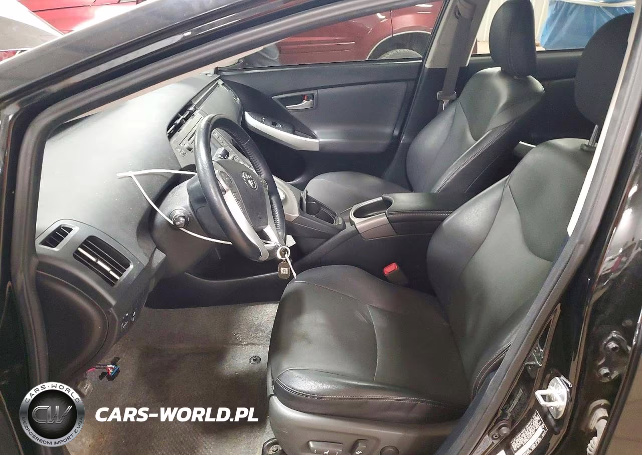2012 Toyota Prius Four VIN:JTDKN3DU1C5477861 - 7