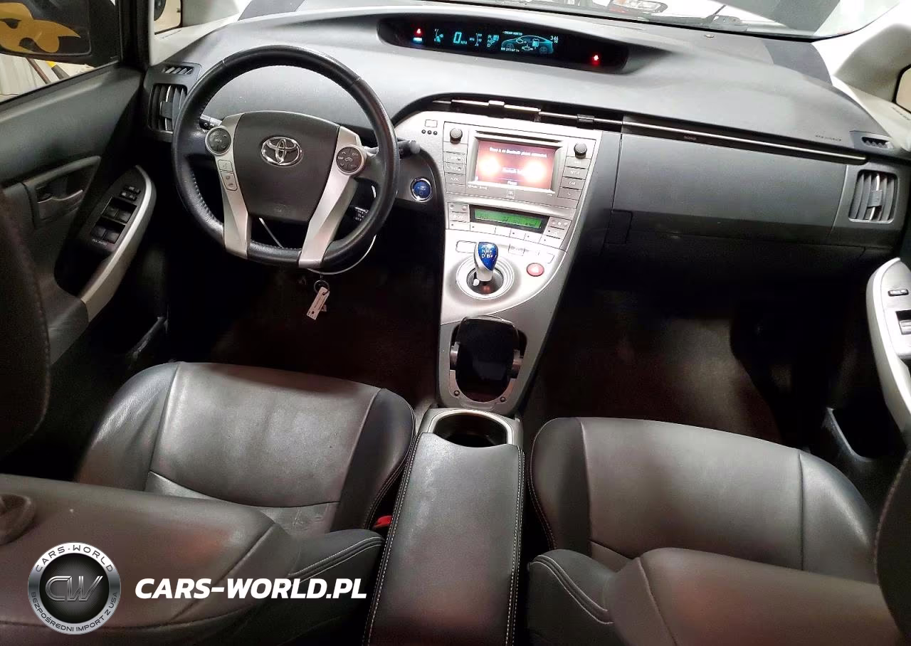 2012 Toyota Prius Four VIN:JTDKN3DU1C5477861 - 8