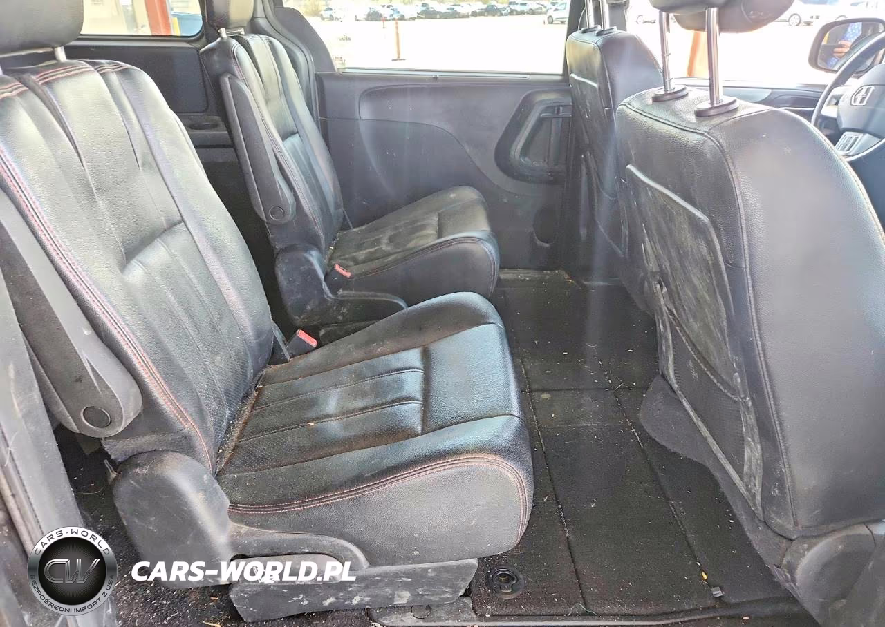 2018 Dodge Grand Caravan Gt VIN:2C4RDGEG1JR343286 - 11