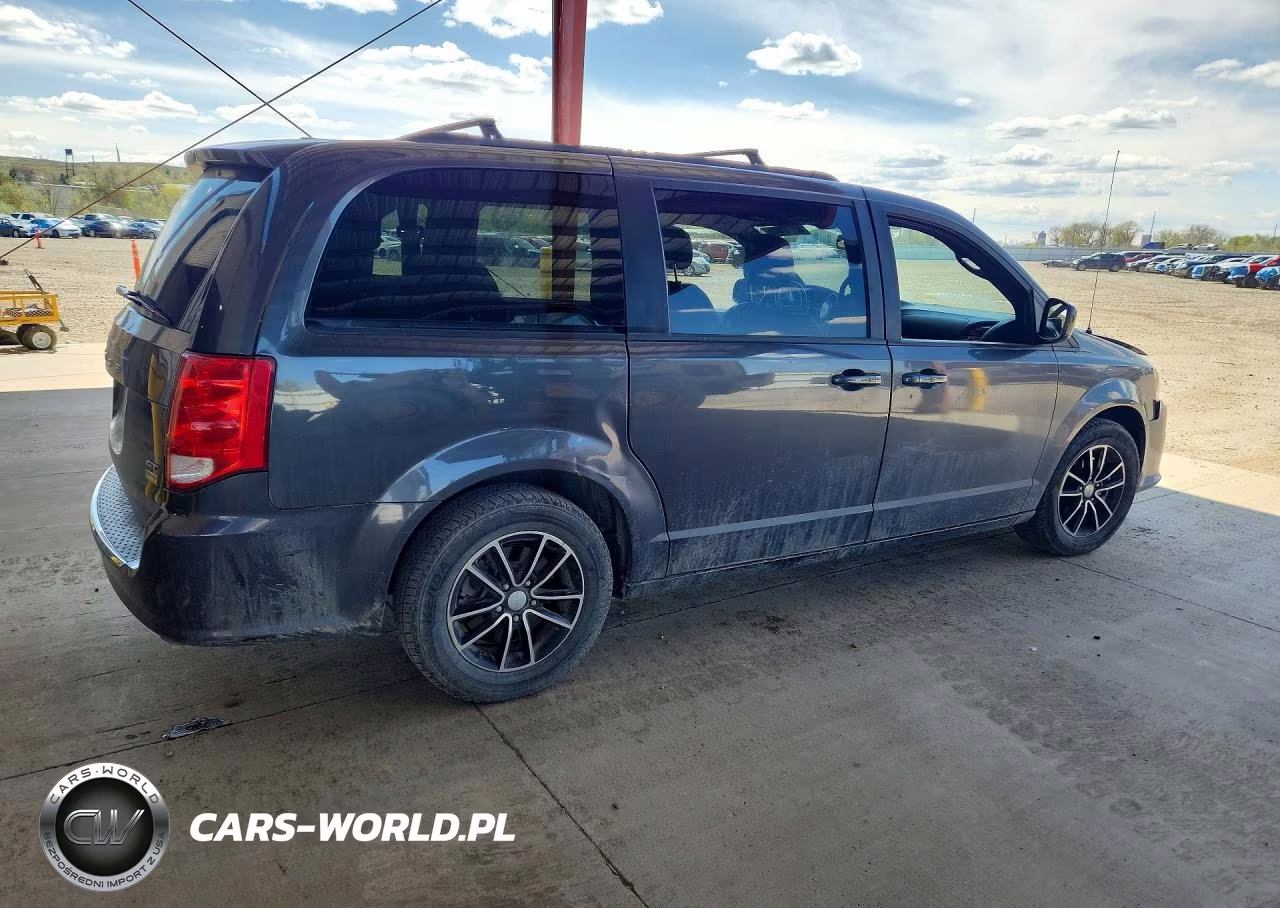 2018 Dodge Grand Caravan Gt VIN:2C4RDGEG1JR343286 - 3