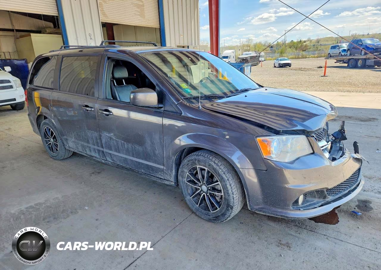 2018 Dodge Grand Caravan Gt VIN:2C4RDGEG1JR343286 - 4