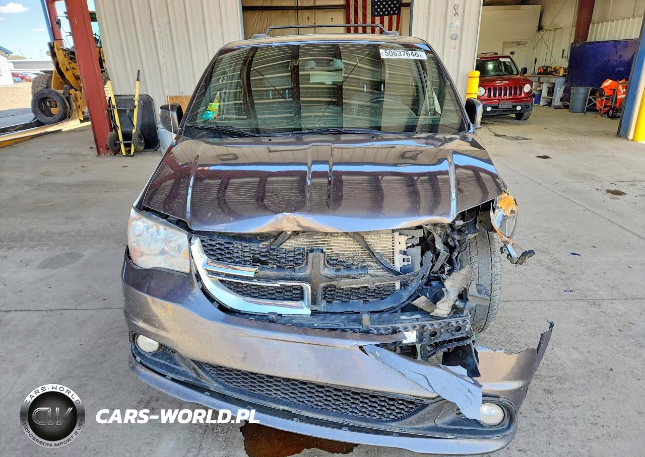 2018 Dodge Grand Caravan Gt VIN:2C4RDGEG1JR343286 - 5