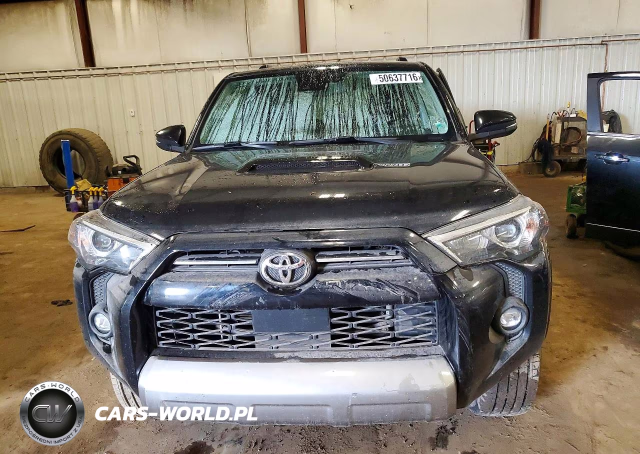 2022 Toyota 4Runner Trd Off-Road Premium VIN:JTERU5JR3N6028252 - 5