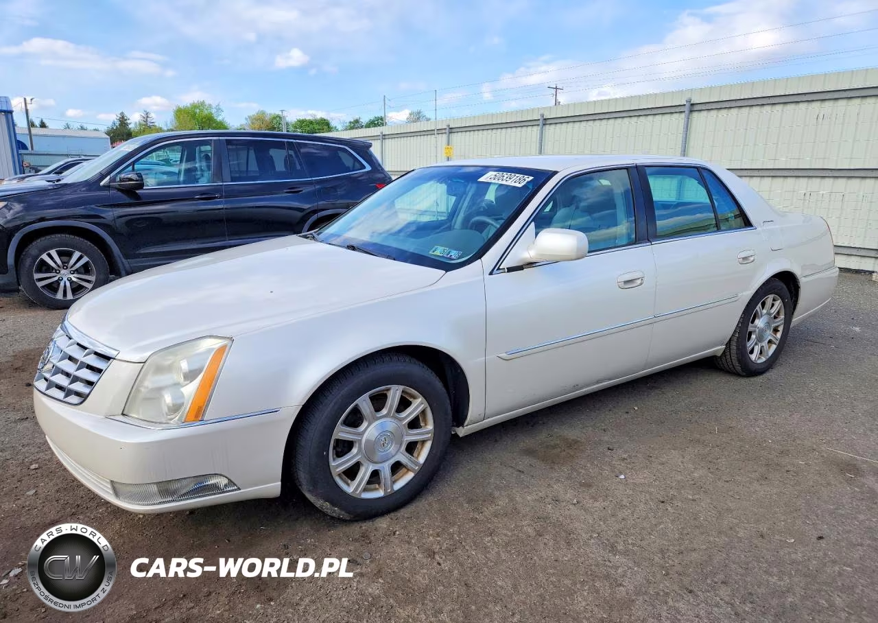 2010 Cadillac Dts – zdjęcie 1 z 12