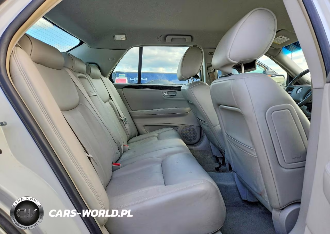 2010 Cadillac Dts VIN:1G6KA5EYXAU124727 - 10