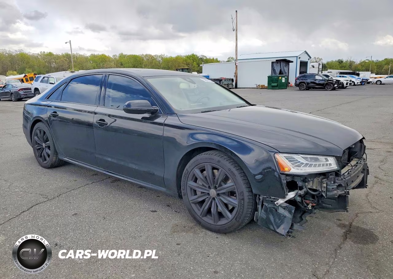 2018 Audi A8 L Quattro VIN:WAU44AFD1JN000421 - 4