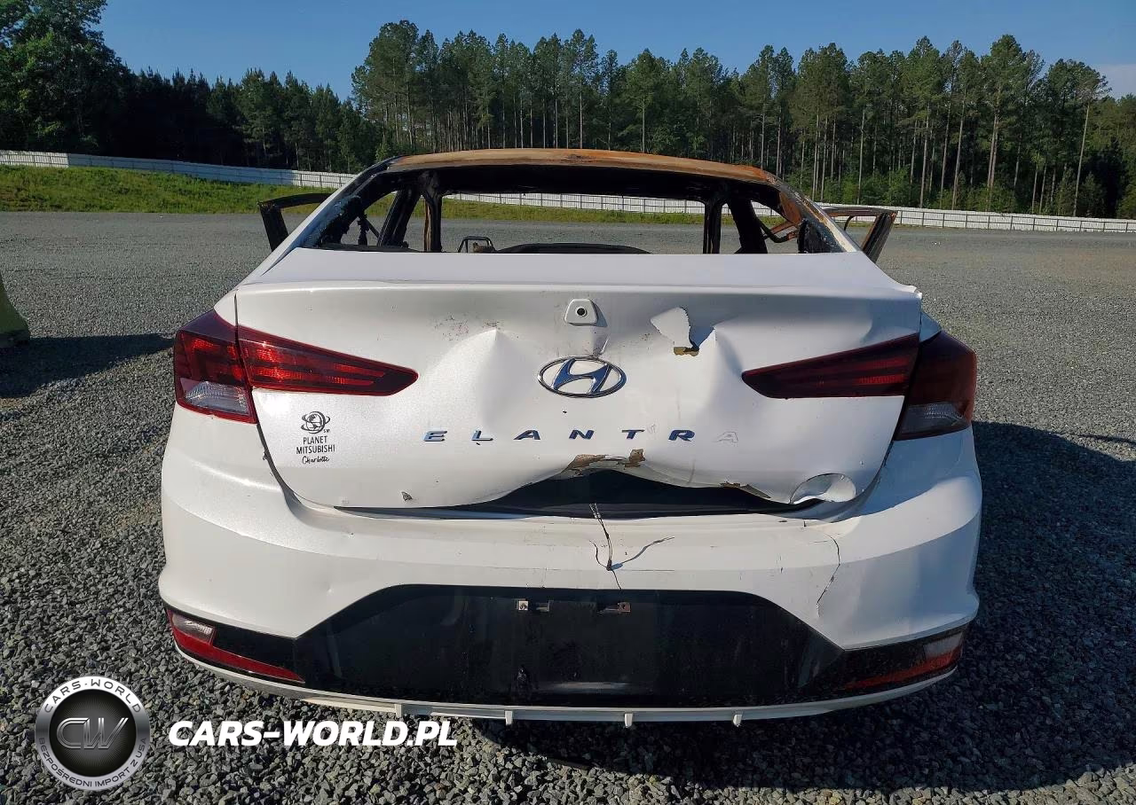 2020 Hyundai Elantra Sel VIN:5NPD84LF3LH577601 - 6
