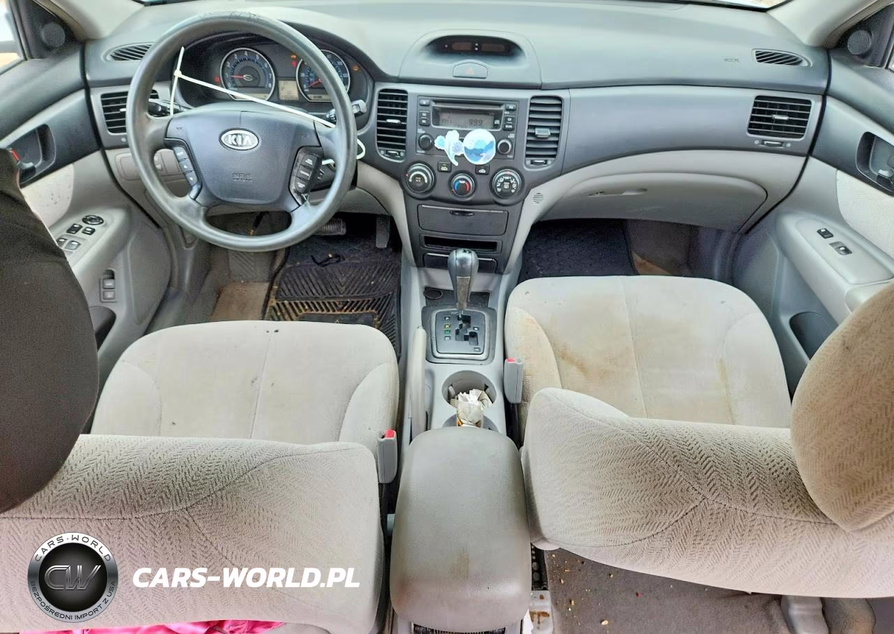 2007 Kia Optima Lx VIN:KNAGE123X75094928 - 8