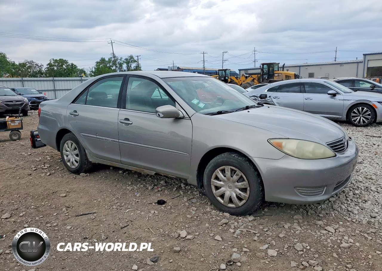 2005 Toyota Camry VIN:4T1BE30K25U944780 - 4