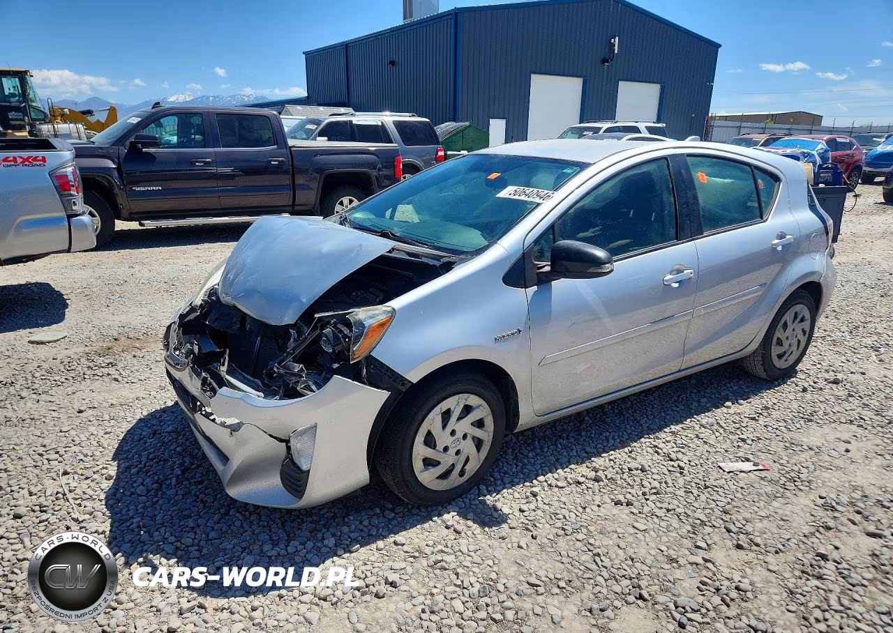 2016 Toyota Prius C Two