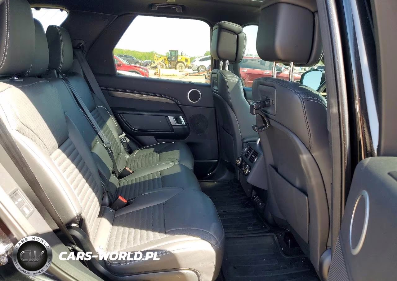 2024 Land Rover Discovery Metropolitan Edition VIN:SALRW4EU9R2493566 - 11