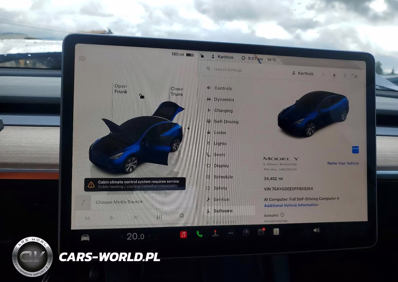 2023 Tesla Model Y VIN:7SAYGDEE0PF809264 - 9