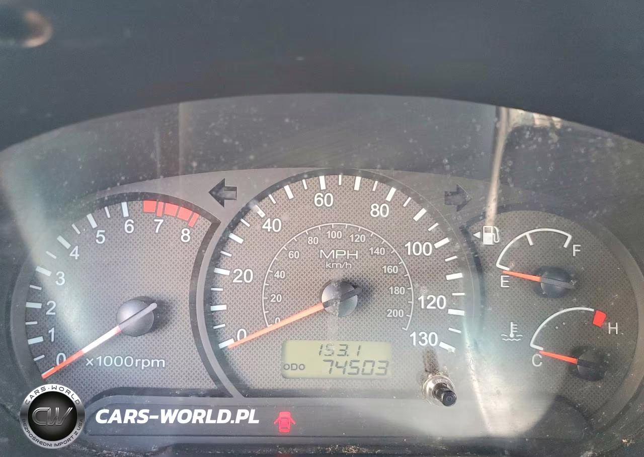 2005 Hyundai Accent Gl VIN:KMHCG45CX5U625326 - 9