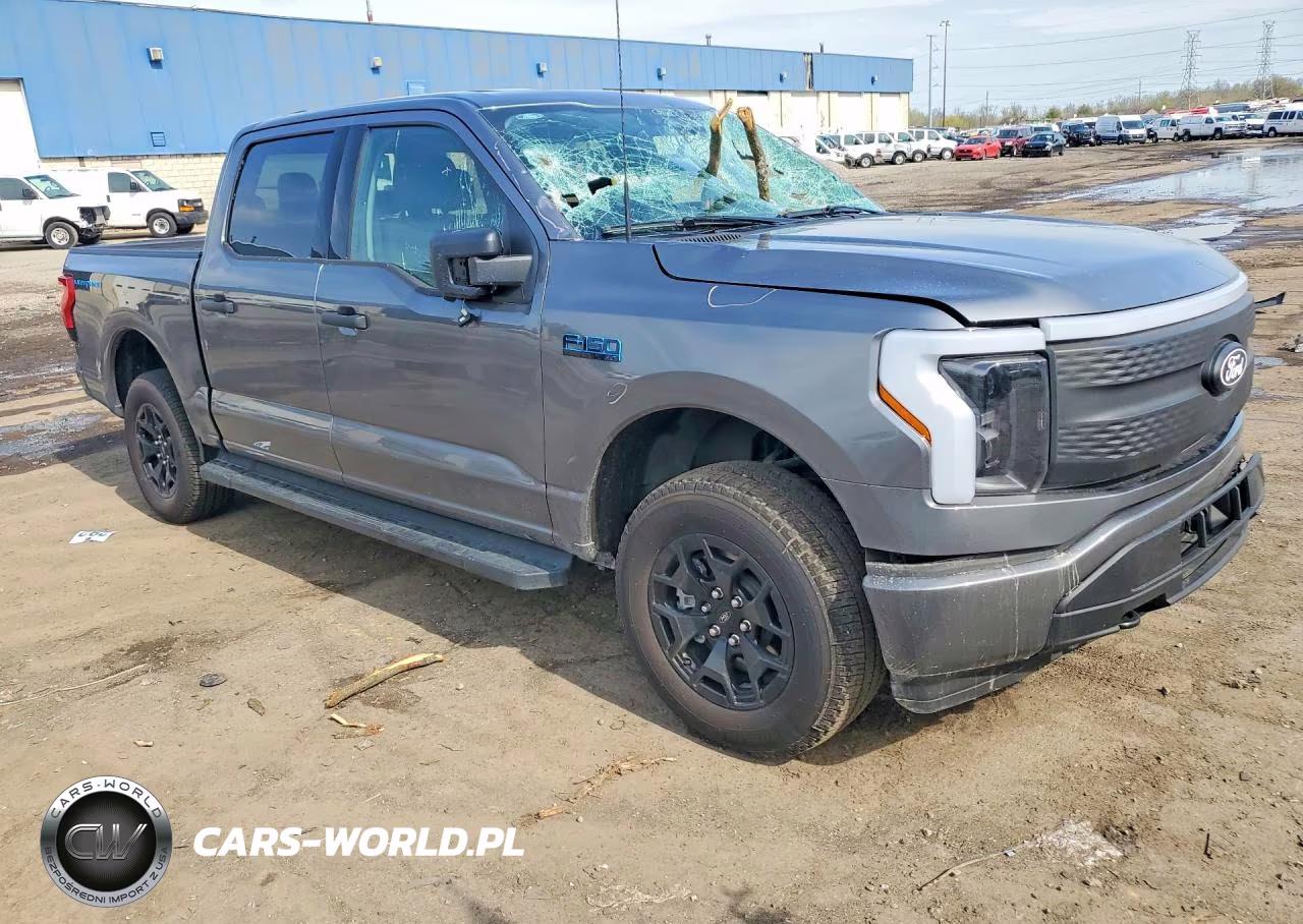 2025 Ford F150 Lightning Xlt VIN:1FTVW3LK4SWG27805 - 4