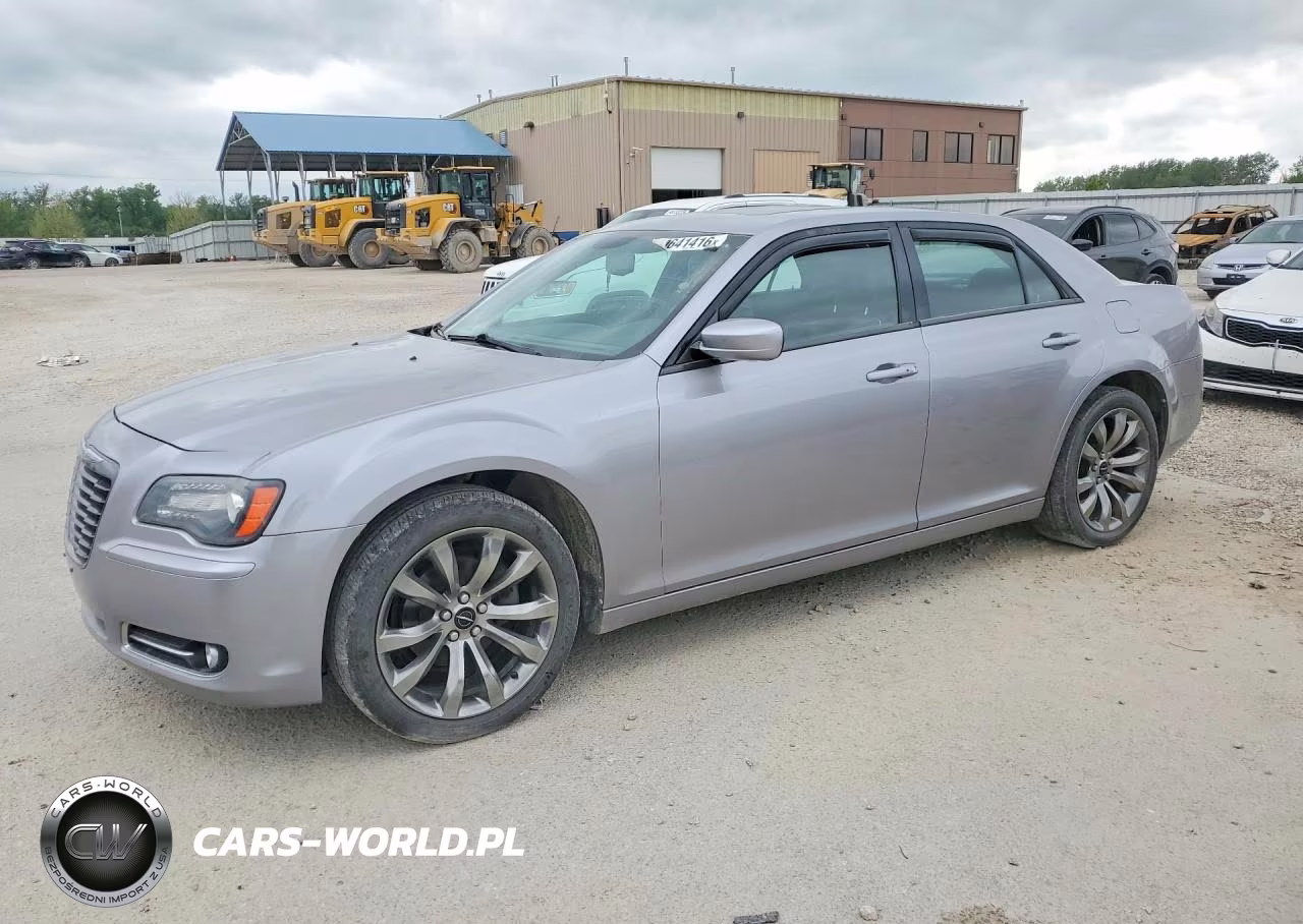 2014 Chrysler 300 S – zdjęcie 1 z 12