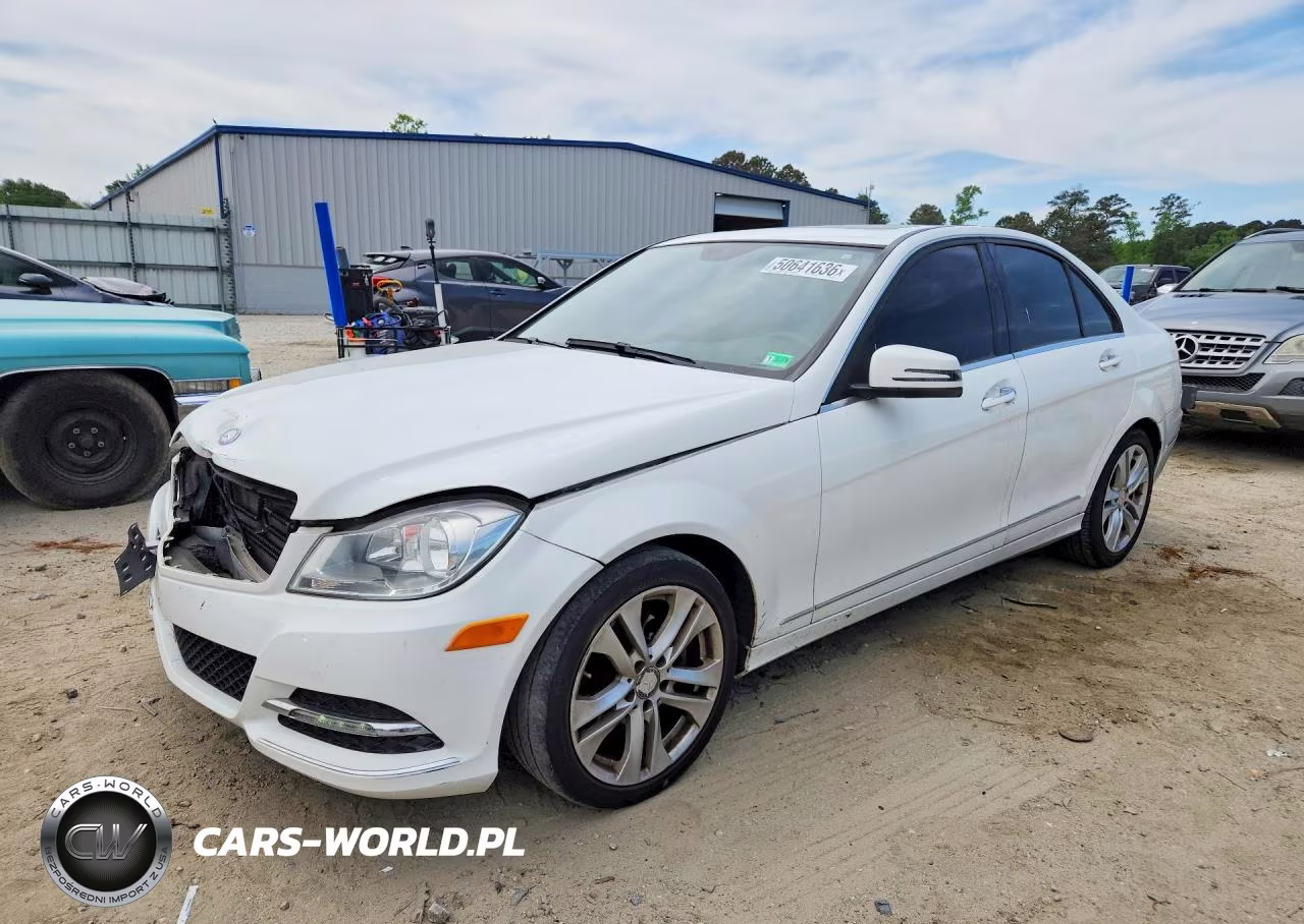 2014 Mercedes-Benz C 250 VIN:WDDGF4HB9EG257060 - 1