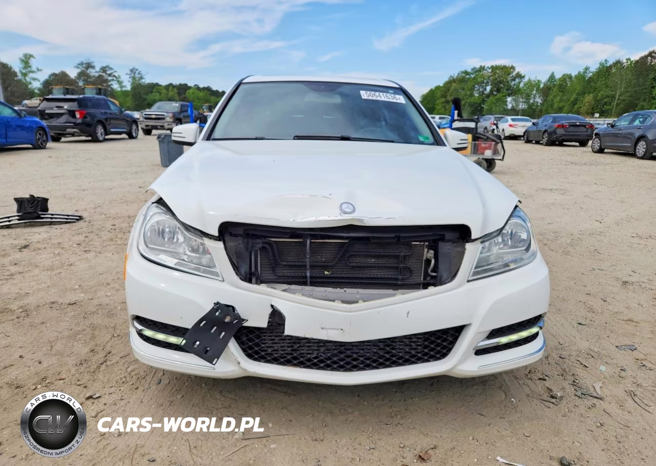 2014 Mercedes-Benz C 250 VIN:WDDGF4HB9EG257060 - 5