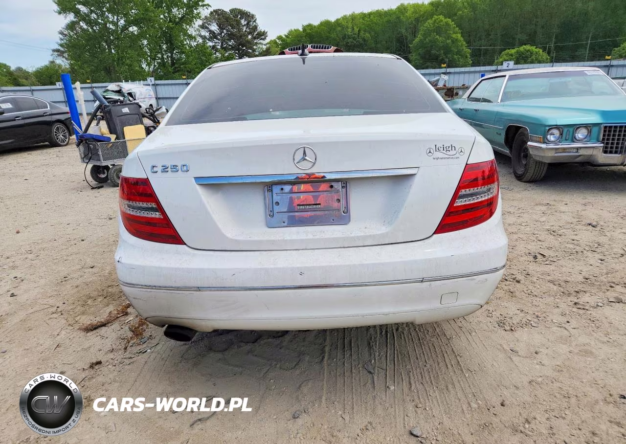 2014 Mercedes-Benz C 250 VIN:WDDGF4HB9EG257060 - 6