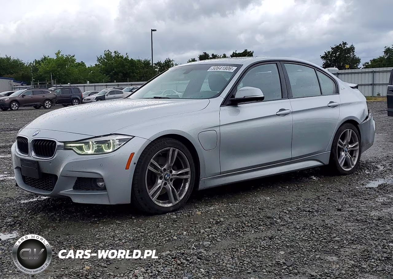 2017 BMW 330E
