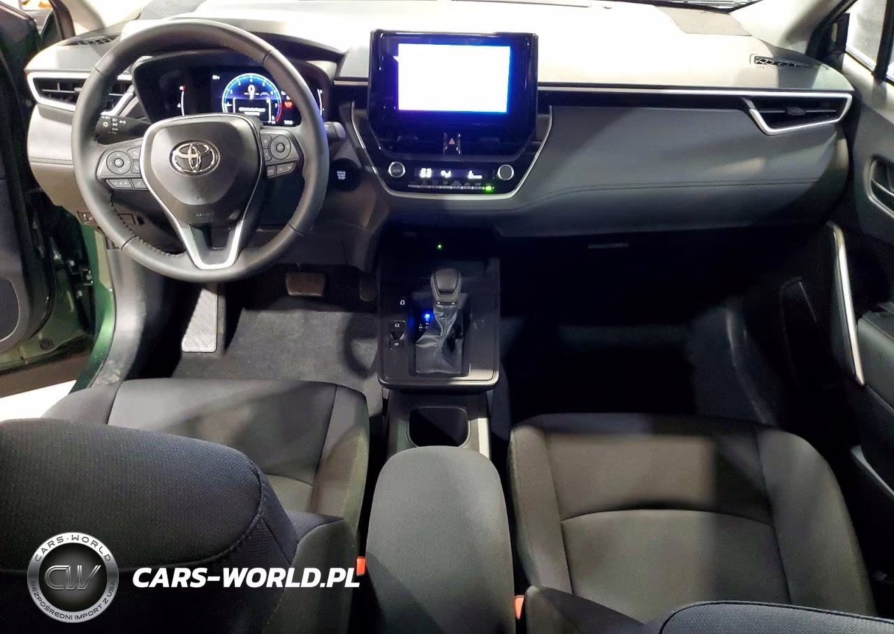 2026 Toyota Corolla Cross Le VIN:7MUBAAAG7TV188479 - 8