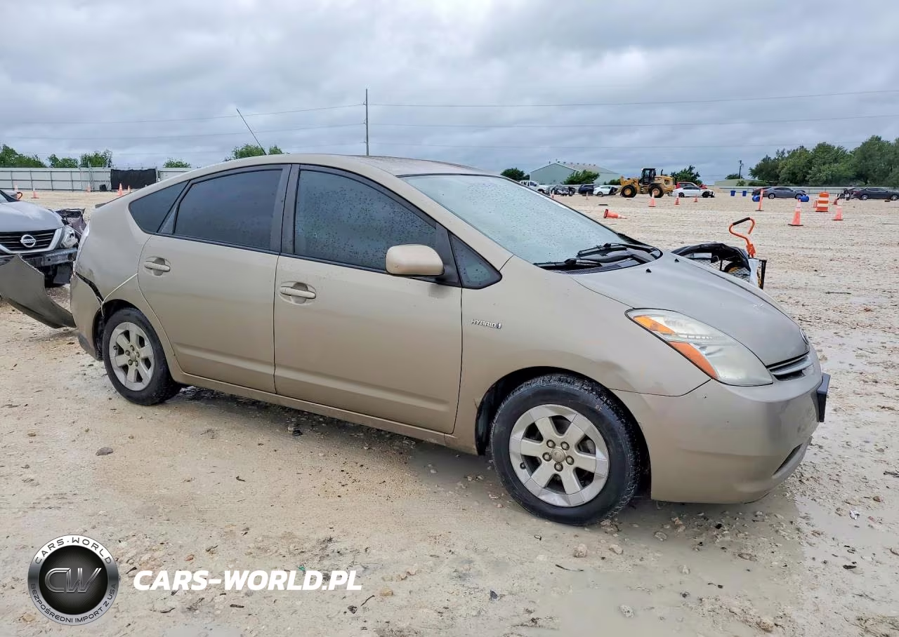 2008 Toyota Prius Base VIN:JTDKB20U287732702 - 4