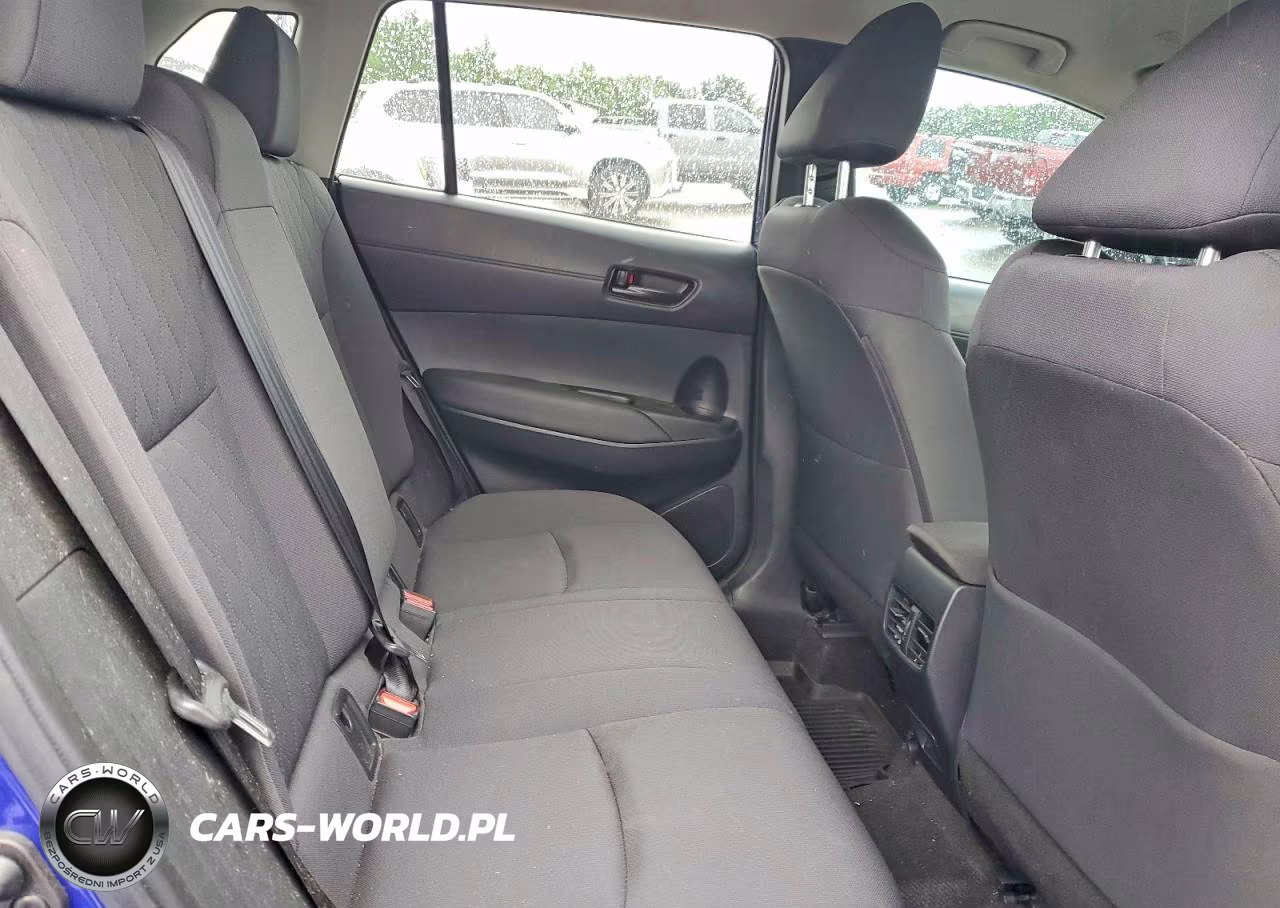 2024 Toyota Corolla Cross Le VIN:7MUCAAAG6RV094378 - 11