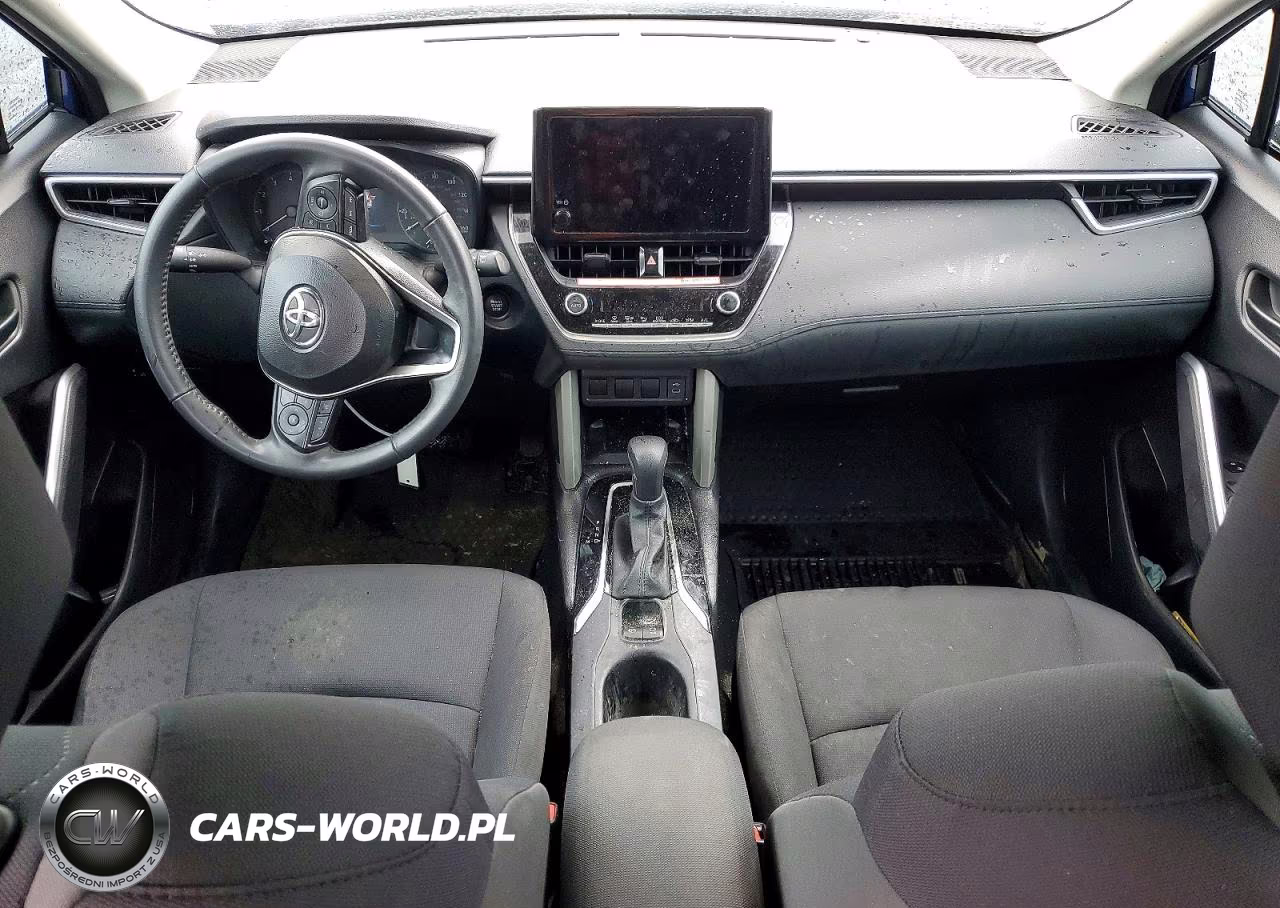 2024 Toyota Corolla Cross Le VIN:7MUCAAAG6RV094378 - 8